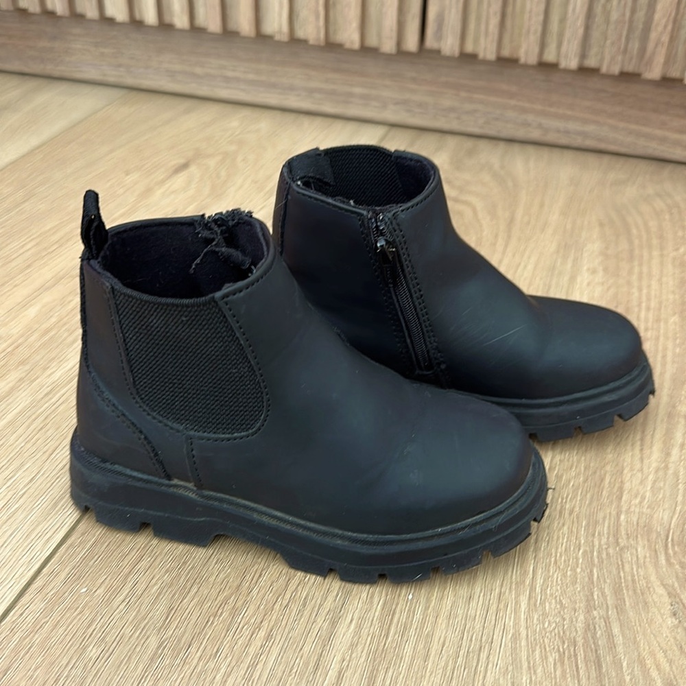 Zara Boots - Toddler size 25 (size 8)